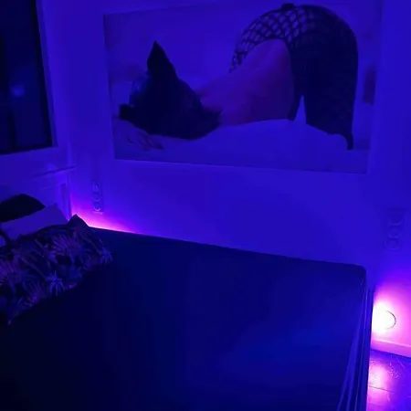 Village Naturiste Studio Renove Avec Parking Agde
